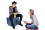 Mobiler Sitz-Tisch ideal zum Sitzen auf Boden, Hocker, Stuhl etc. (Zoom)